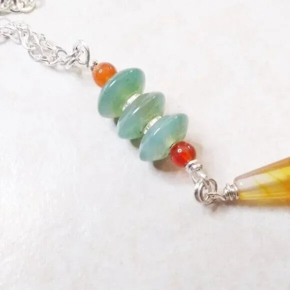 Tropical Spring + Summer Colors! Vibrant Orange + Green Agate Pendant Necklace - Picture 9 of 14